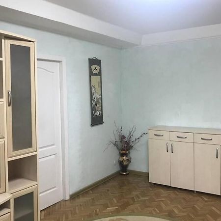 Уютненькая Квартирка Киев Екстериор снимка